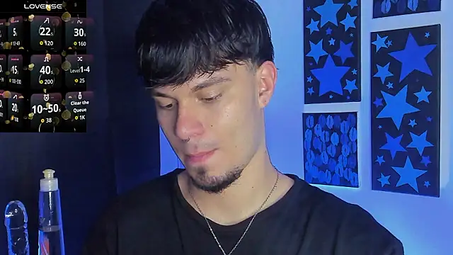 Snapshot of manu__05 chatting on February 18, 1:12 am manu 05 online show from February 18, 1:12 am