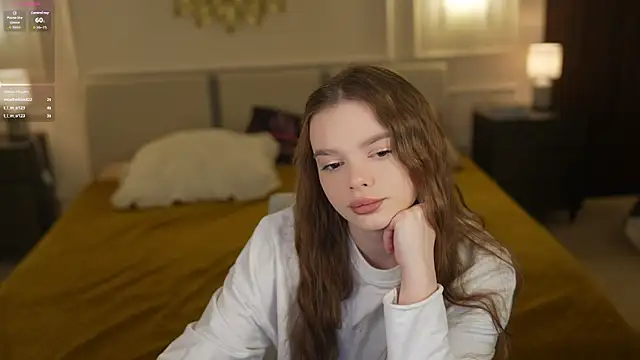 Snapshot of Zlata_Sky chatting on May 3, 10:43 am Zlata Sky online show from May 3, 10:43 am