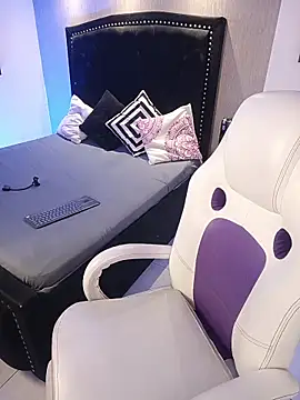 VictorMagnus online show from February 7, 8:12 pm