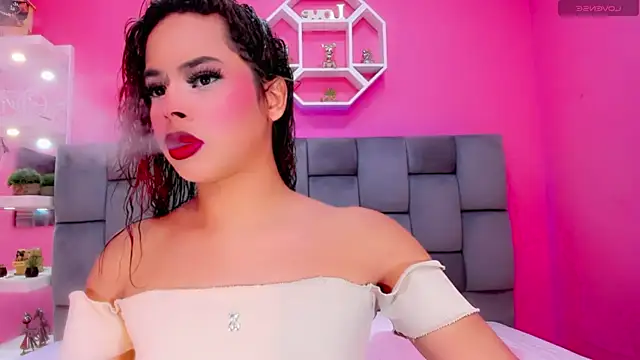 ManuelaJohnson online show from May 9, 12:32 pm