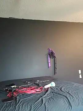 bisexyprincesss online show from July 9, 7:07 pm