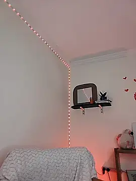 Snapshot of LilaRvsh chatting on February 19, 5:09 pm LilaRvsh online show from February 19, 5:09 pm