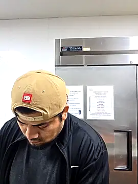 Snapshot of gerlop90 chatting on March 29, 4:07 pm gerlop90 online show from March 29, 4:07 pm