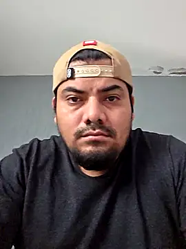 Snapshot of gerlop90 chatting on April 6, 4:19 pm gerlop90 online show from April 6, 4:19 pm