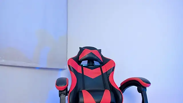 Snapshot of Senpai_Lover_ chatting on February 27, 8:20 pm Senpai Lover online show from February 27, 8:20 pm