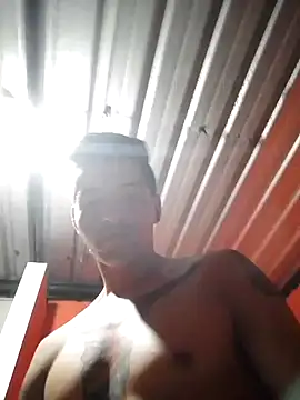 Snapshot of Alexanderz1996a chatting on February 1, 5:50 am Alexanderz1996a online show from February 1, 5:50 am