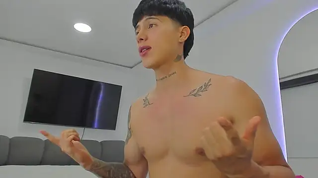 Snapshot of Felipevalbuena chatting on February 5, 3:00 am Felipevalbuena online show from February 5, 3:00 am