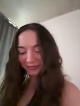 RollDollsi online show from March 19, 6:17 am