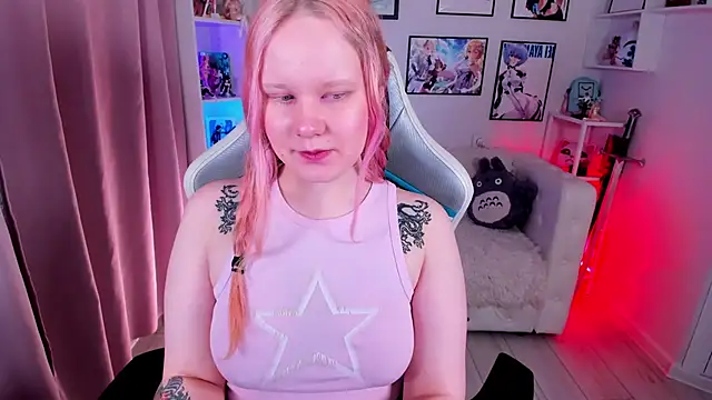 AnnieVibe online show from March 24, 5:40 pm