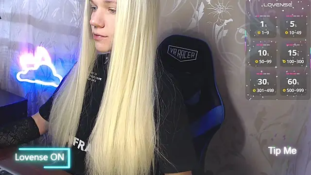 Shiny Victoria online show from March 14, 9:04 am