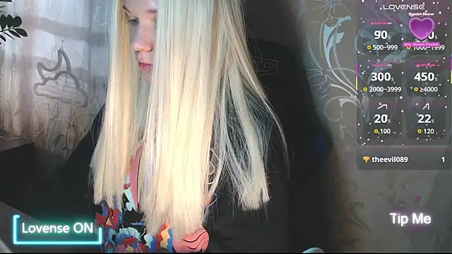 Shiny Victoria online show from April 3, 8:45 am