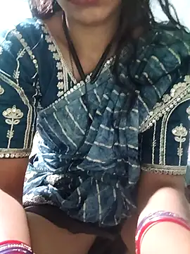 Snapshot of Royal_hotti0011 chatting on March 8, 9:35 am Royal hotti0011 online show from March 8, 9:35 am