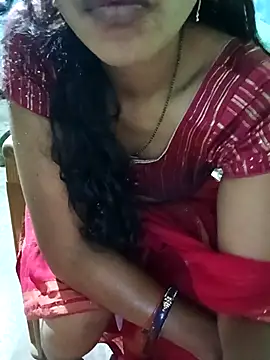 Snapshot of Royal_hotti0011 chatting on March 18, 8:50 am Royal hotti0011 online show from March 18, 8:50 am