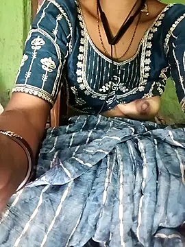 Snapshot of Royal_hotti0011 chatting on March 21, 9:18 pm Royal hotti0011 online show from March 21, 9:18 pm