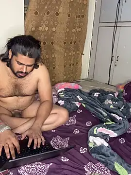 Snapshot of torchermachine chatting on March 23, 11:31 pm torchermachine online show from March 23, 11:31 pm