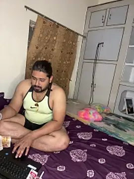 Snapshot of torchermachine chatting on March 24, 8:03 pm torchermachine online show from March 24, 8:03 pm