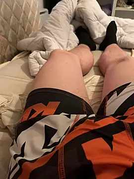 Enzo 2763 online show from May 11, 5:54 pm