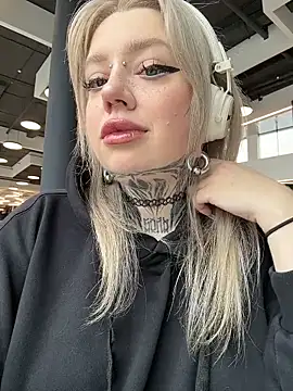 Chiibi online show from March 25, 9:59 am