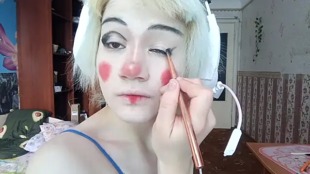 Snapshot of KathernSaulters chatting on March 9, 7:01 am KathernSaulters online show from March 9, 7:01 am