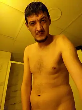 Snapshot of Tall_musty chatting on February 7, 3:49 pm Tall musty online show from February 7, 3:49 pm