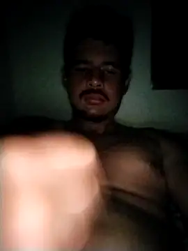 Snapshot of joaonovinho662 chatting on April 9, 4:23 am joaonovinho662 online show from April 9, 4:23 am