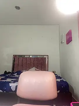 Snapshot of shagi_ chatting on April 7, 3:07 am shagi online show from April 7, 3:07 am