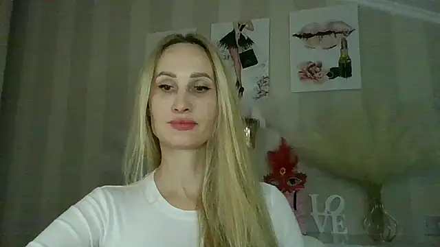 Snapshot of Kikki777 chatting on February 10, 8:46 pm Kikki777 online show from February 10, 8:46 pm
