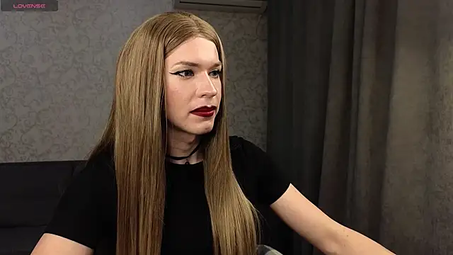 Anna inHear online show from May 21, 7:43 pm