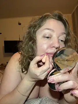 BBBWOOW online show from February 28, 5:14 pm