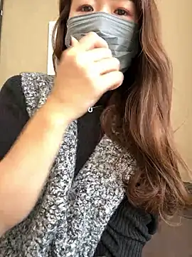 Snapshot of c_chan45 chatting on February 17, 12:07 am c chan45 online show from February 17, 12:07 am