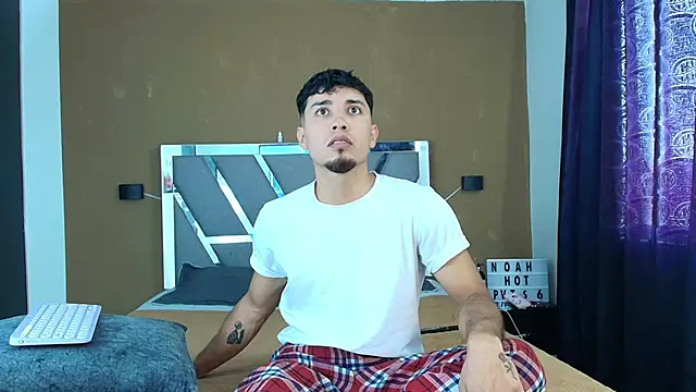 Noah Smith01 online show from March 7, 7:44 pm