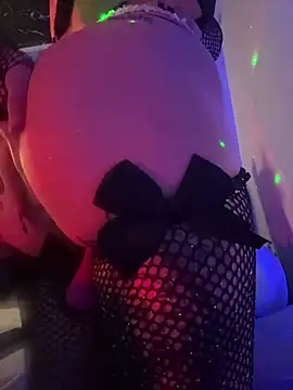 Snapshot of Maaddy_LS chatting on March 13, 7:53 pm Maaddy LS online show from March 13, 7:53 pm