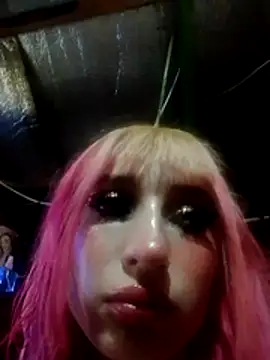 Snapshot of Maaddy_LS chatting on April 2, 7:00 pm Maaddy LS online show from April 2, 7:00 pm