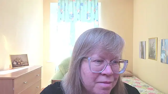 Emma Eclipsee online show from March 11, 11:16 am