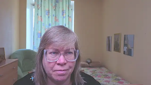 Emma Eclipsee online show from March 25, 6:52 am