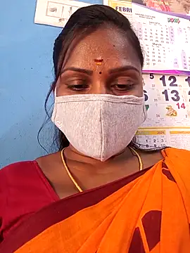 Snapshot of Tamil_Hot_Nisha chatting on February 27, 7:19 am Tamil Hot Nisha online show from February 27, 7:19 am