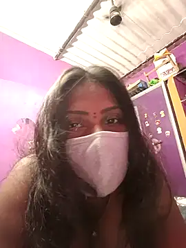 Snapshot of Tamil_Hot_Nisha chatting on April 4, 4:44 am Tamil Hot Nisha online show from April 4, 4:44 am