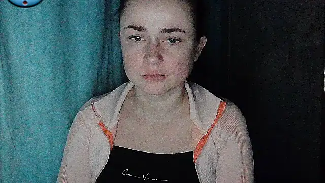 Snapshot of StellaStar18 chatting on February 18, 12:39 am StellaStar18 online show from February 18, 12:39 am