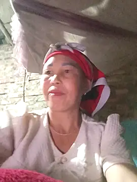 lena-cute online show from February 17, 11:33 pm