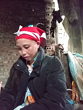 lena-cute online show from March 5, 10:00 am