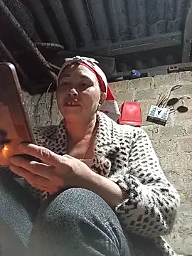 lena-cute online show from March 9, 1:26 pm