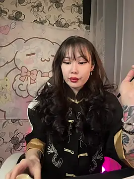 YukiiTYAN online show from February 23, 6:05 pm