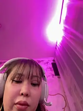 YukiiTYAN online show from March 18, 1:36 pm