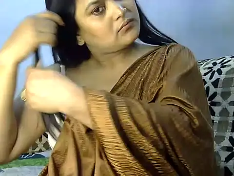 Snapshot of Miss-Prity chatting on May 8, 8:03 pm Miss-Prity online show from May 8, 8:03 pm