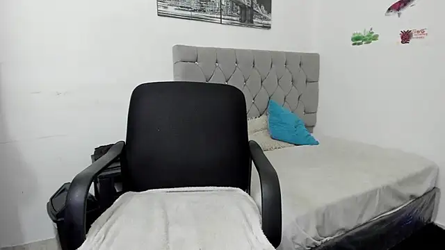  1DERECK online show from April 3, 12:25 pm