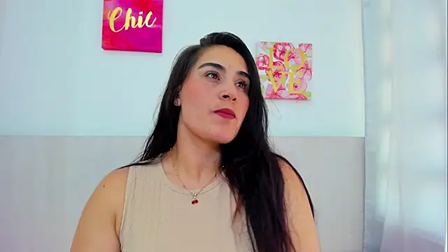 Gaby Taylor online show from May 20, 1:50 pm