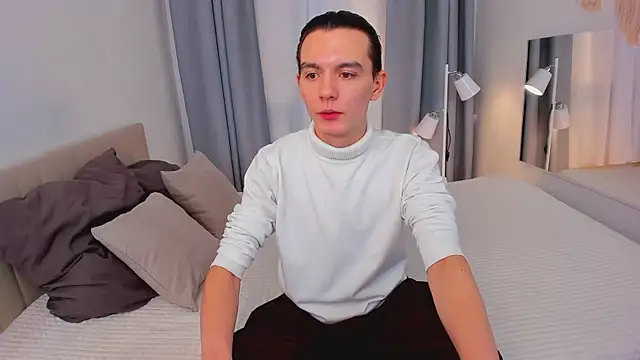 Ian Harrickton online show from March 10, 3:39 pm