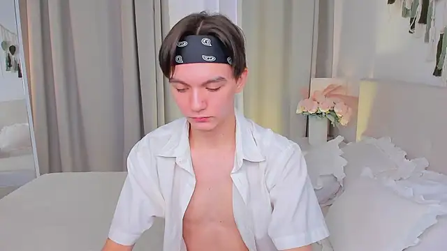 Ian Harrickton online show from March 20, 5:56 am