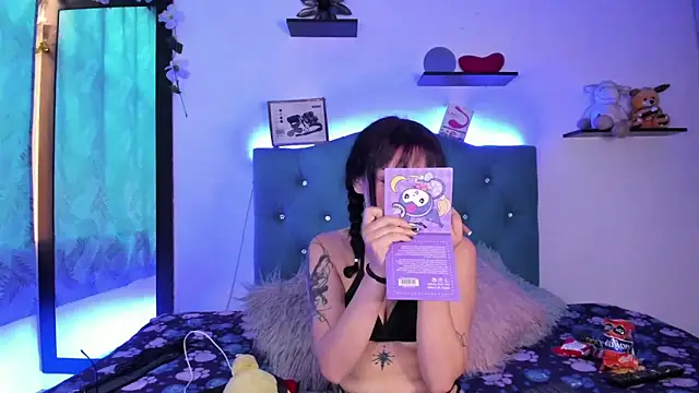 Gemma honey online show from April 1, 2:14 pm