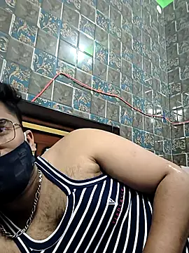 MrCurioX online show from April 2, 3:09 pm